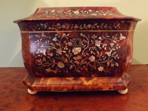 c19th tortoiseshell 'mother of pearl'inlaid tea caddy