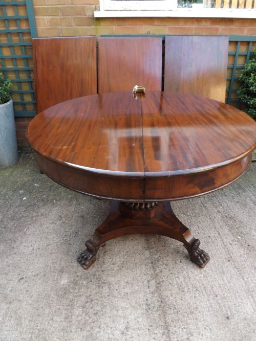 c19th mahogany circular extending dining table