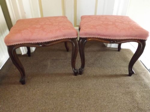pair c19th rosewood cabrioleleg stools