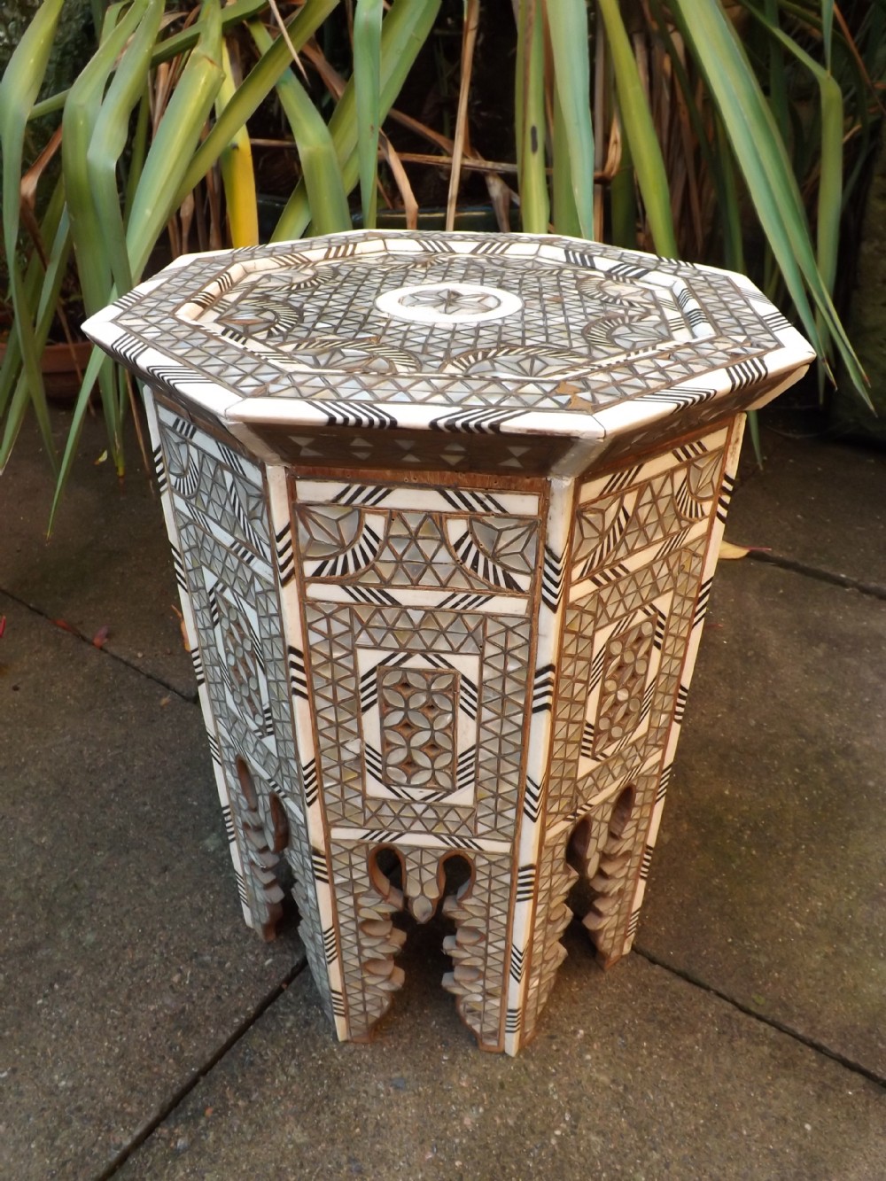 early c20th 'damascus' or syrian 'mother o'pearl 'nacre shelland boneinlaid side table or tabouret