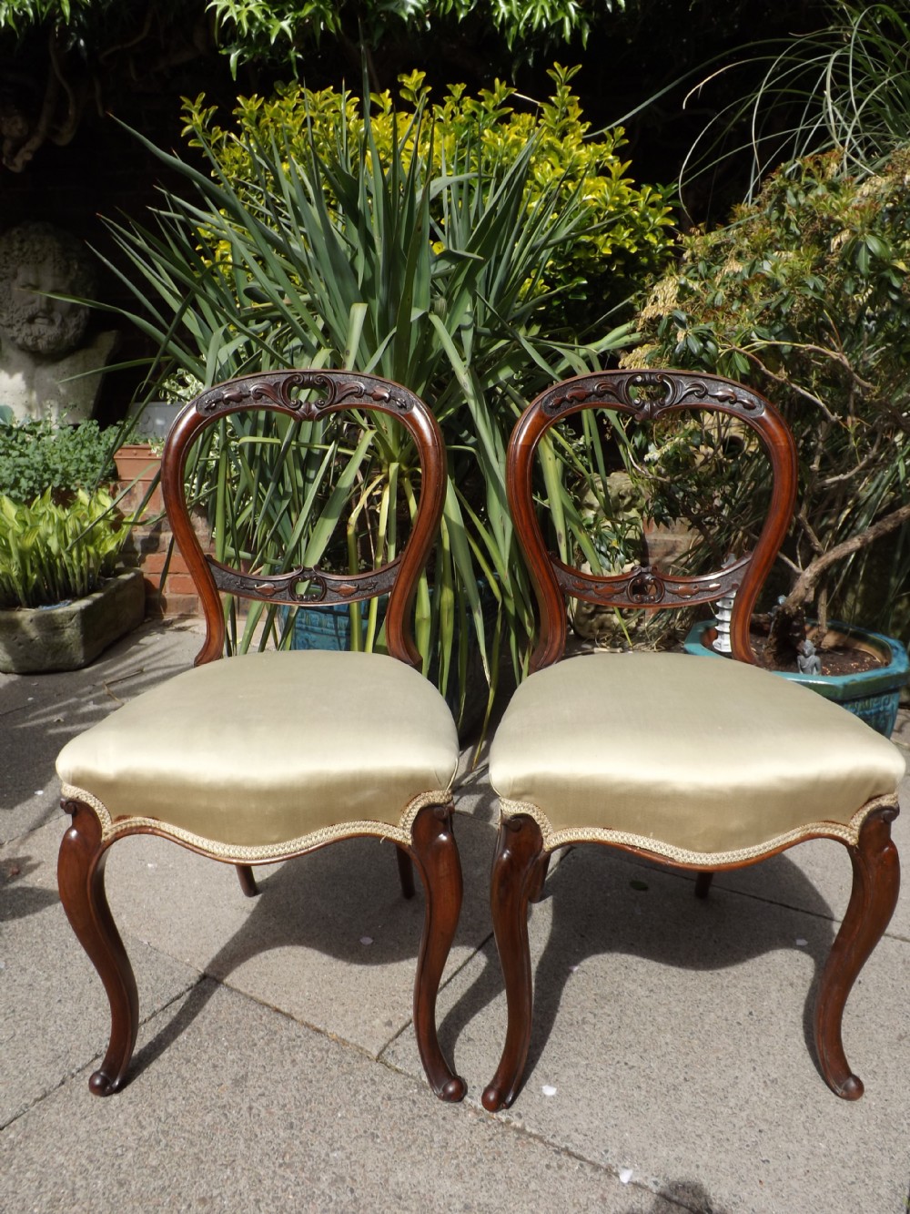 pair of mid c19th victorian period walnut salonsidechairs