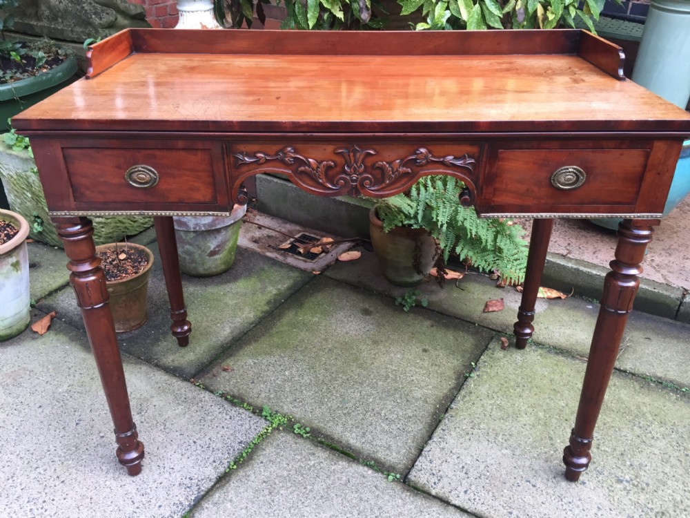 c19th william iv period mahogany kneehole dressing or writing table