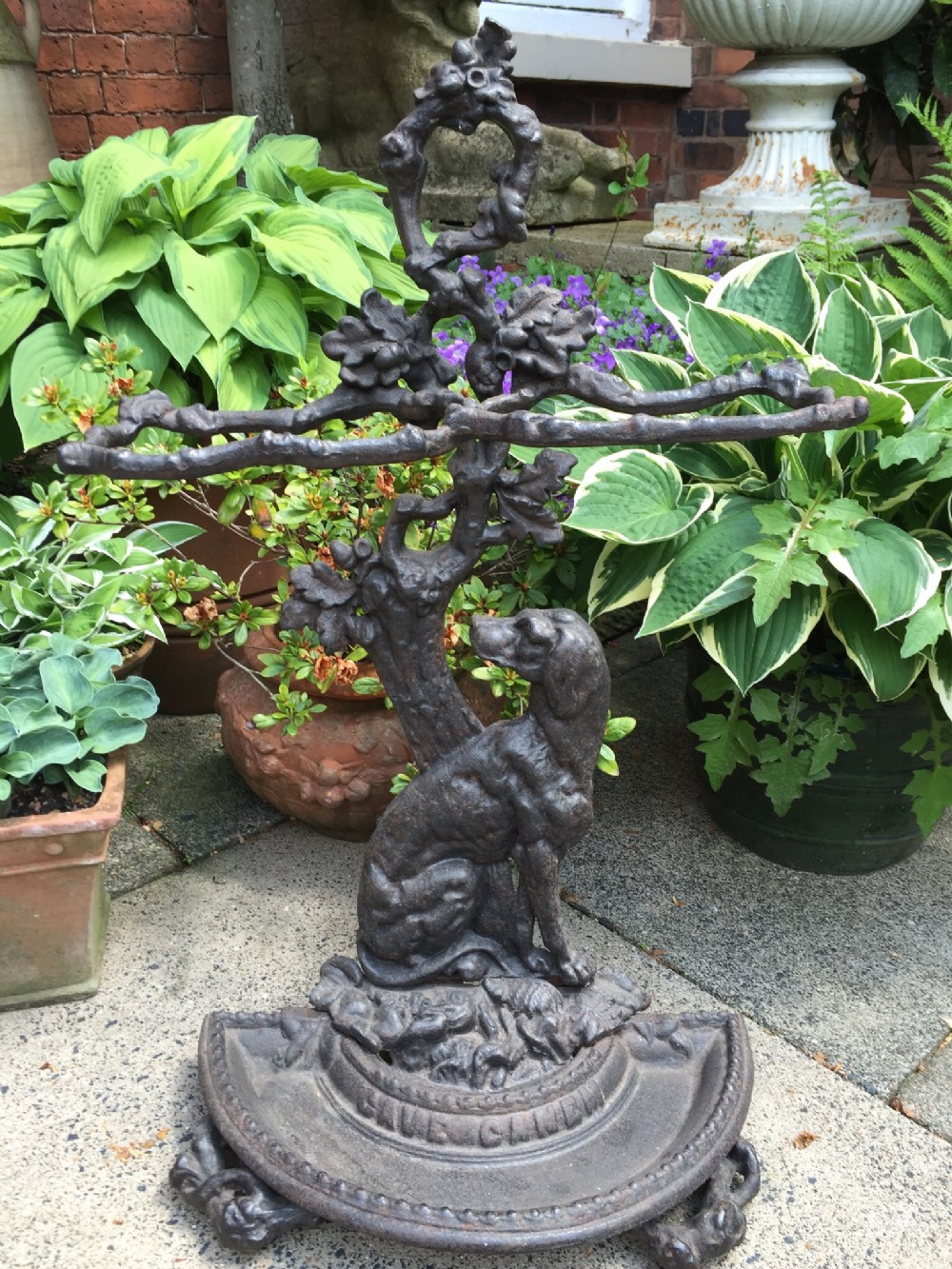 c19th castiron stickumbrella stand modelled with a dog