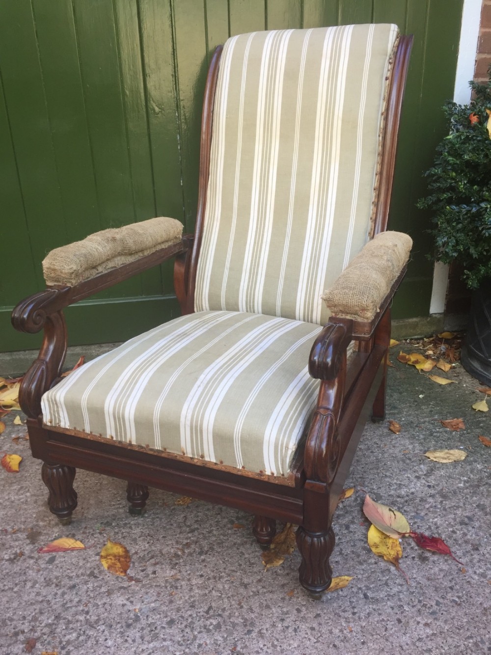 early c19th george iv period reclining mahogany library armchair in the manner of robert daws' patent design