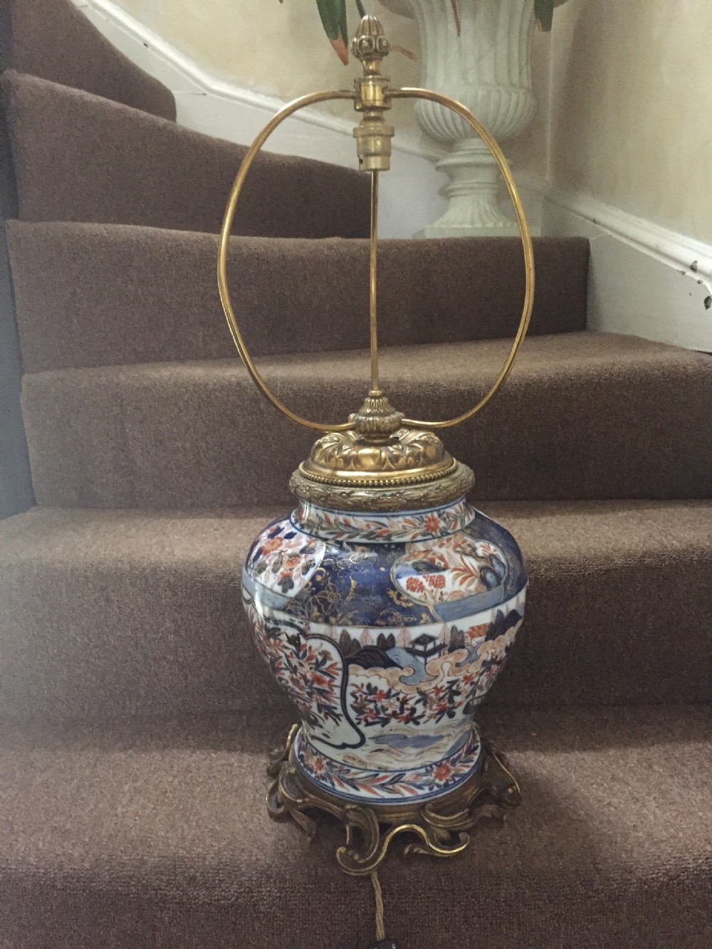 early c19th chinese 'imari ' porcelain lamp