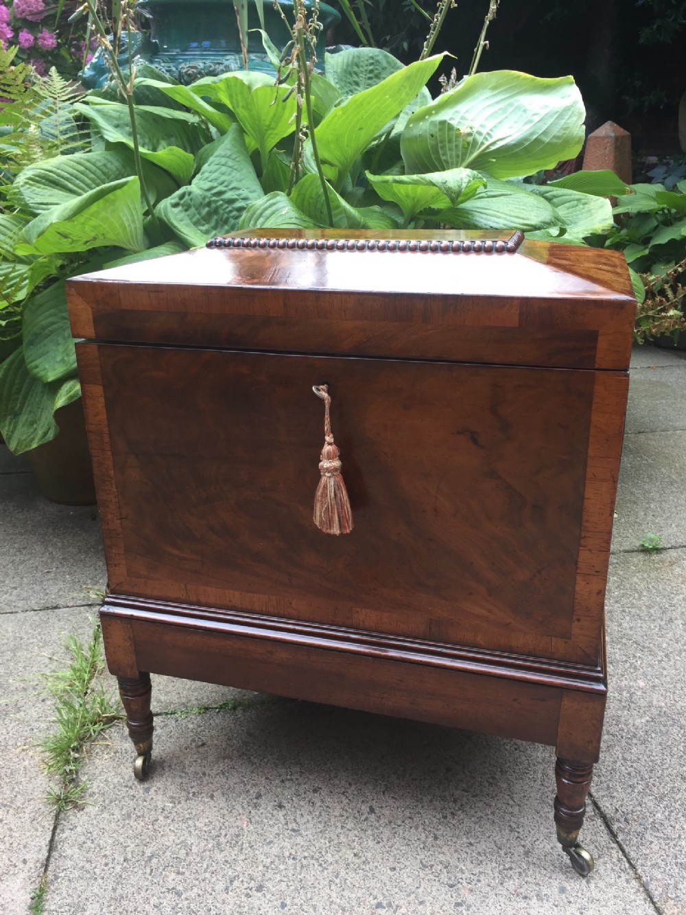 fine quality early c19th regency period mahogany cellarette