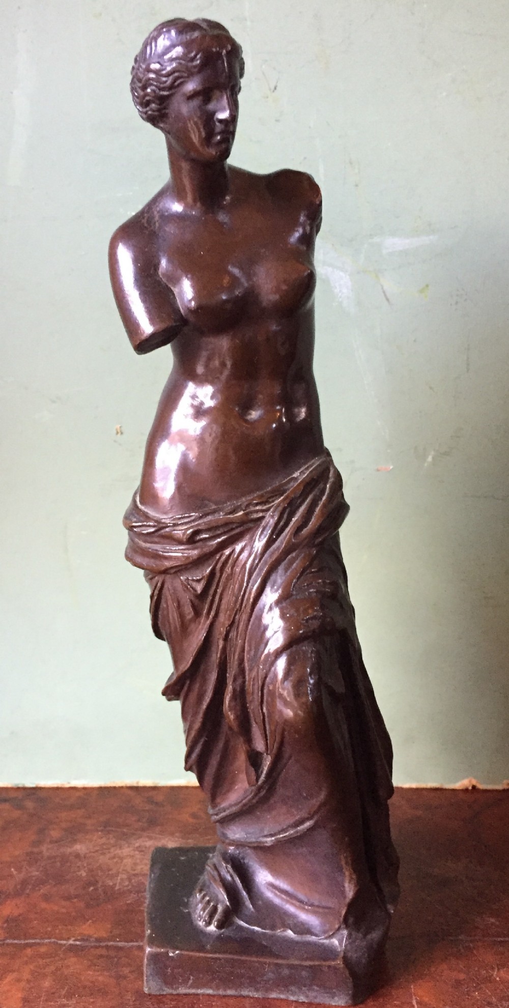 late c19th 'grand tour' souvenir bronze reduction of the 'venus di milo' by ferdinand barbedienne foundry paris