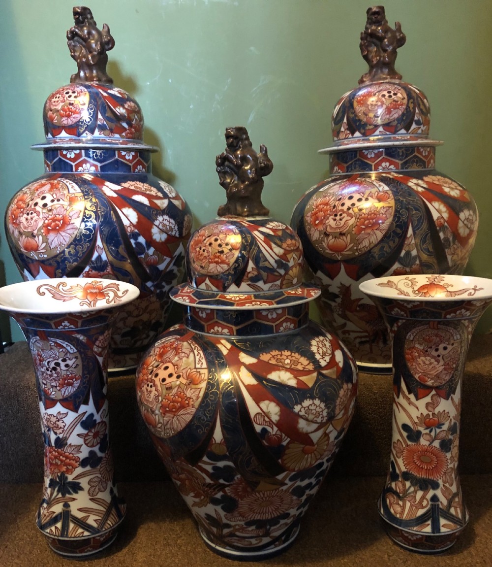 fine late c19th french porcelain imari pattern 5piece garniture by samson paris