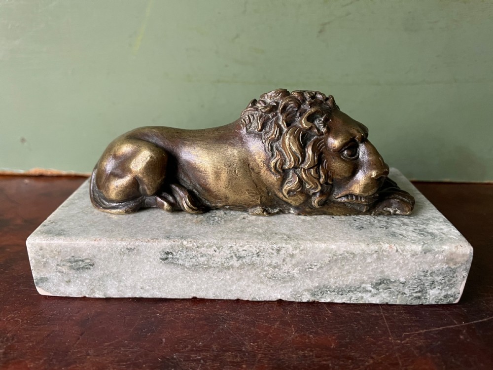 c19th bronze grand tour souvenir paperweight of a lion after antonio canova on a marble base