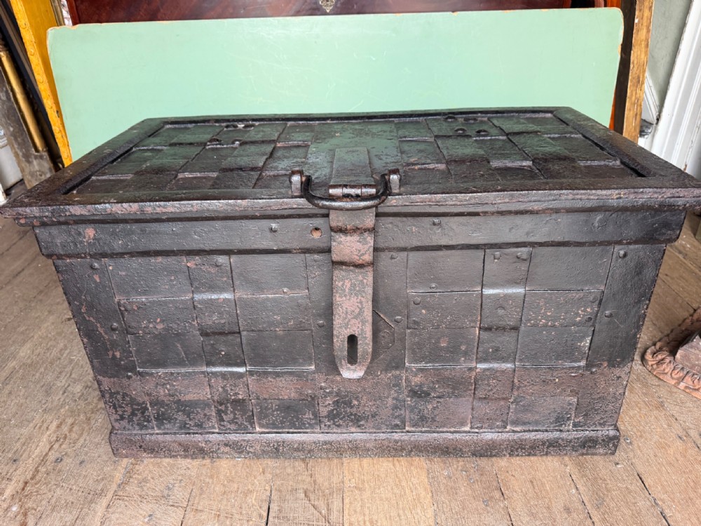 late c17th early c18th iron strongbox or chest probably german nuremberg